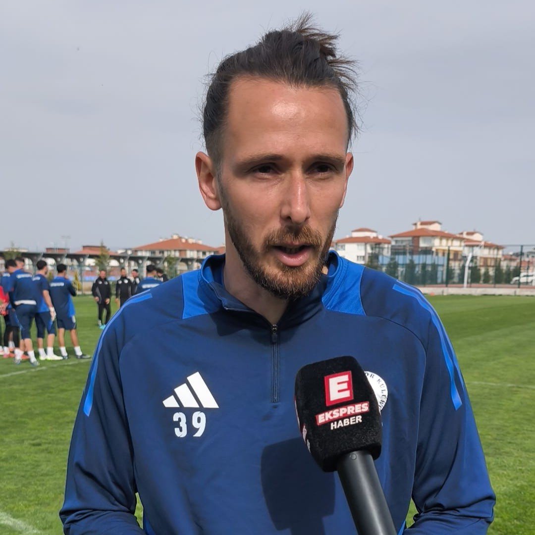 Kütahyaspor Futbolcuları, Kutlamalara Davet Etti (3)