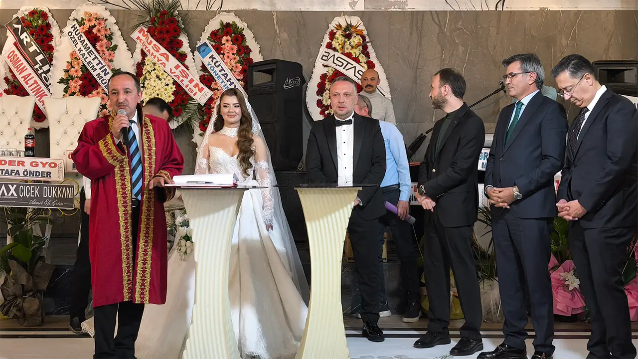 Kütahyaspor Sportif Direktörü Mustafa İnegöl'ün Mutlu Günü4