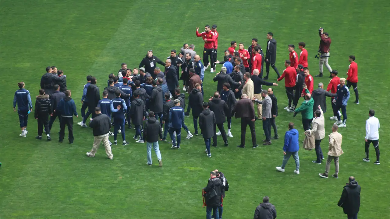 Maç Başlamadan Kütahyasporlu Futbolculara Çirkin Saldırı4