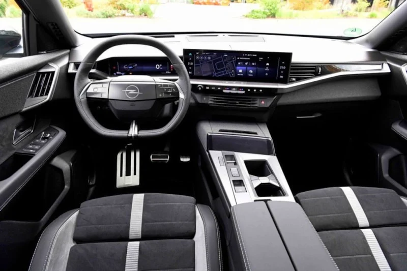 Opel Grandland Elektrik 4X4 Türkiye’de Satışta3