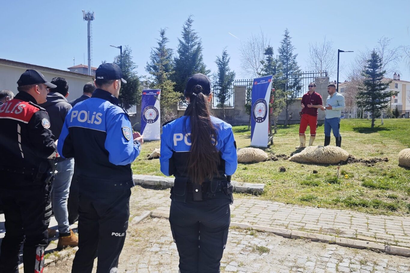 Polis Haftası’nda Emniyet Personelleri Için Kurban2