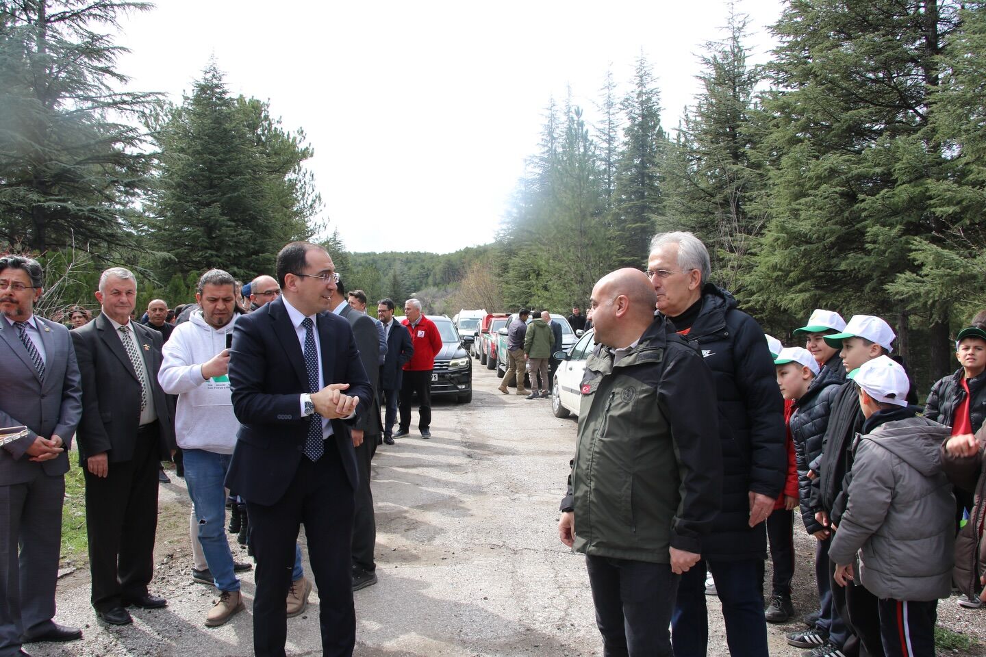 Tunçbilek’te Fidan Dikim Etkinliği Düzenlendi5