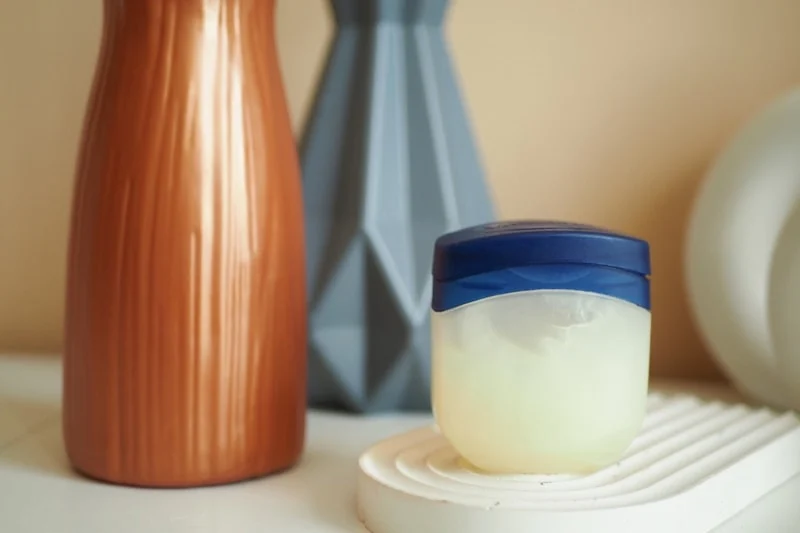 Vazelin Tüylenme Yapar Mı Işte Gerçekler1