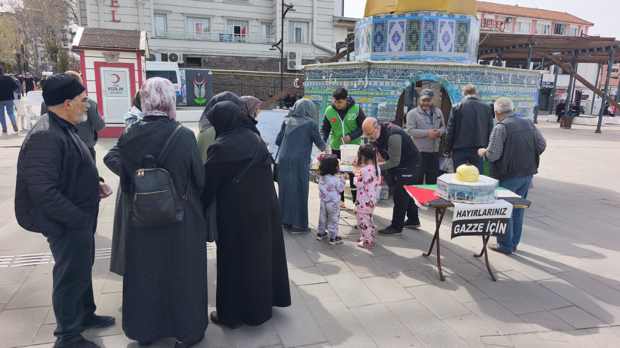 Kütahya’da Sumud Filosu için aşureler kaynatıldı 1