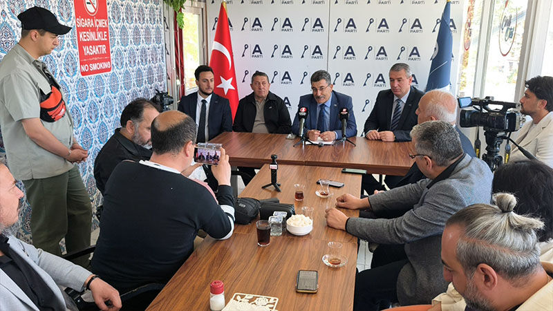 A Parti Genel Başkan Yardımcısı Erel, Kütahya’da Konuştu (1)