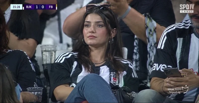 Ai Tribün Videoları Viral Oldu