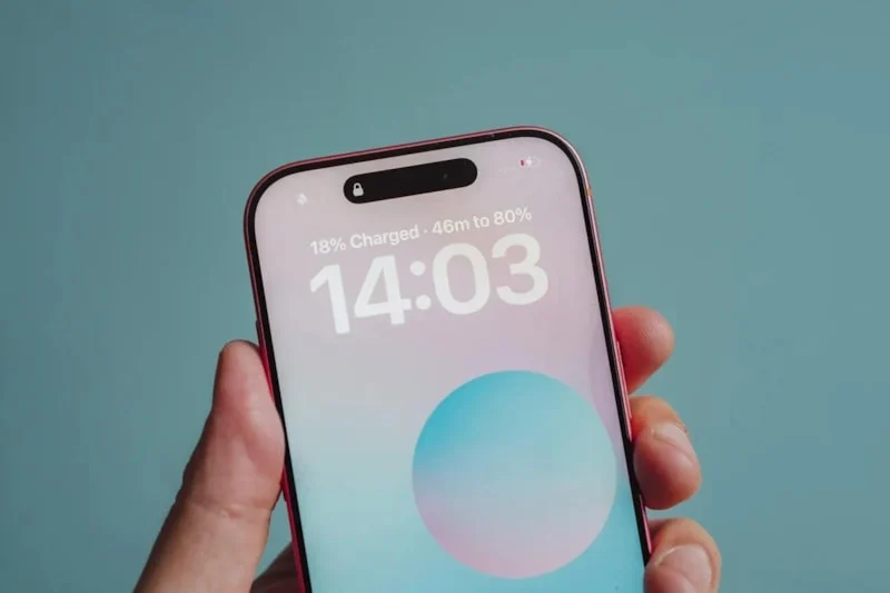 Akıllı Telefonlarda Hızlı Şarj Yarışı
