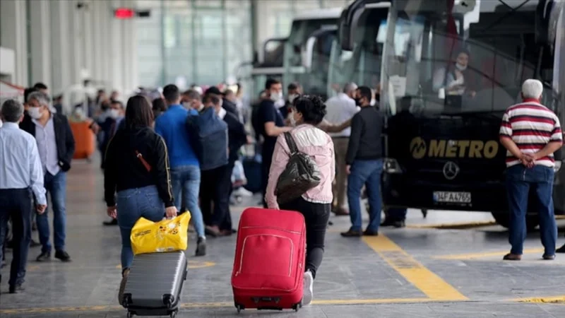 Çifte Bayramda Otobüs Biletlerine Yoğun Talep1