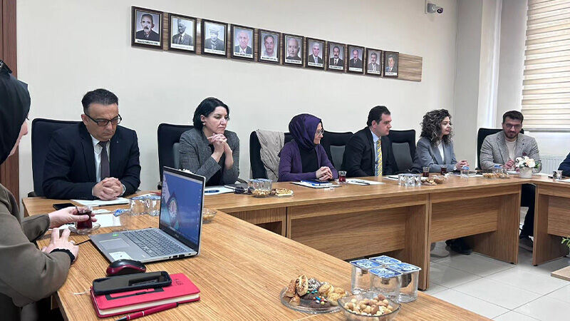 Kütahya Altıntaş’ta “Bilinçli Aile Akademisi” Toplantısı 02