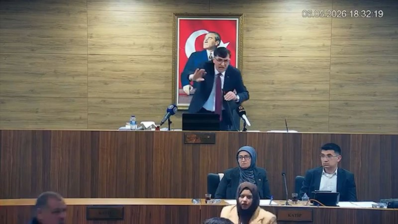 Kütahya Belediye Meclisi’nde “Yapay Zeka” Tartışması (5)