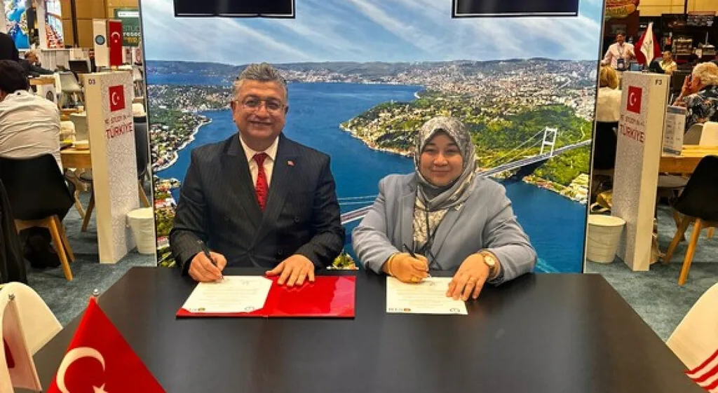 Kütahya Dpü, Küresel Işbirlikleri Için Imzaları Attı 2