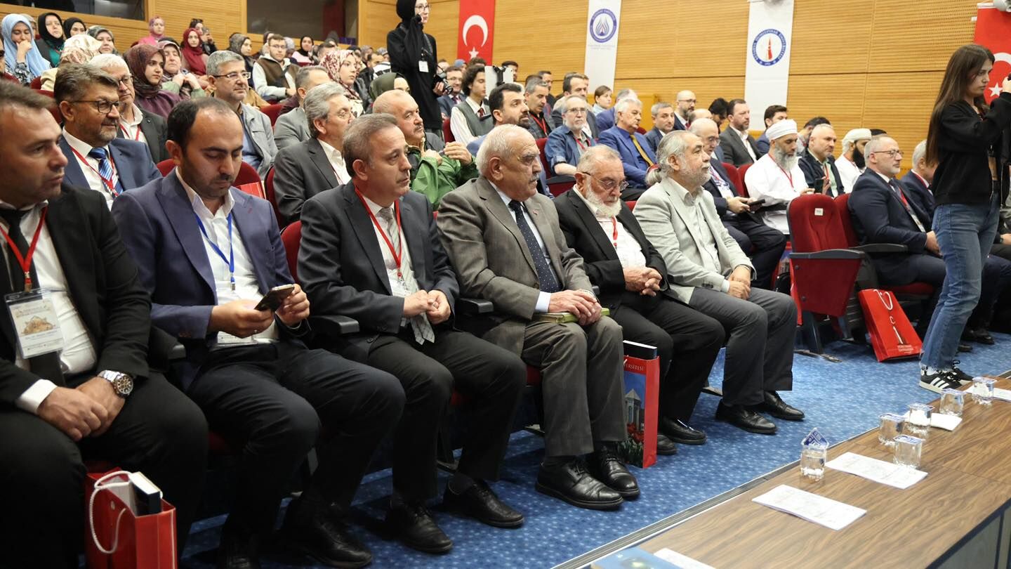 Kütahya Dpü’de Din Ve Tarih Sempozyumu2