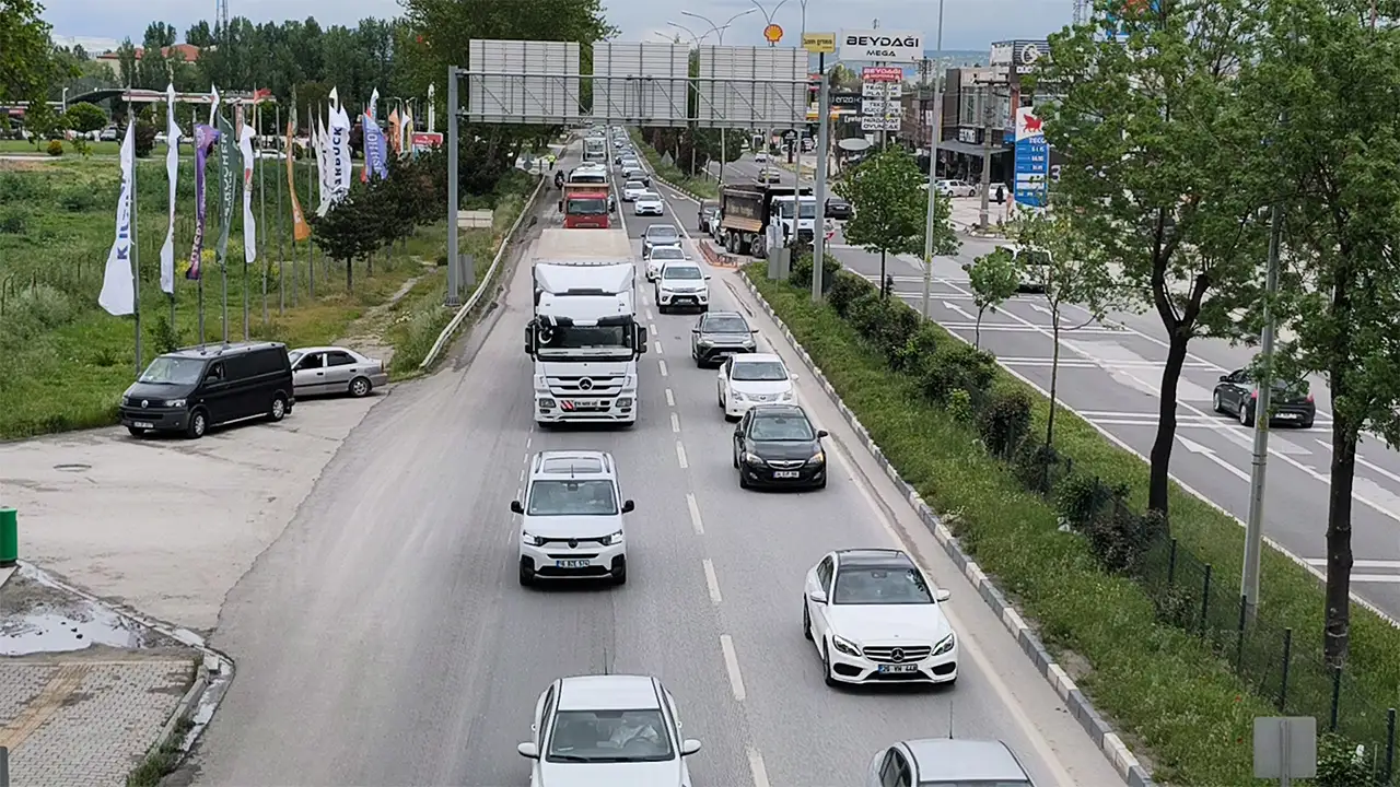Kütahya Kara Yolunda Bayram Yoğunluğu Yaşanıyor4