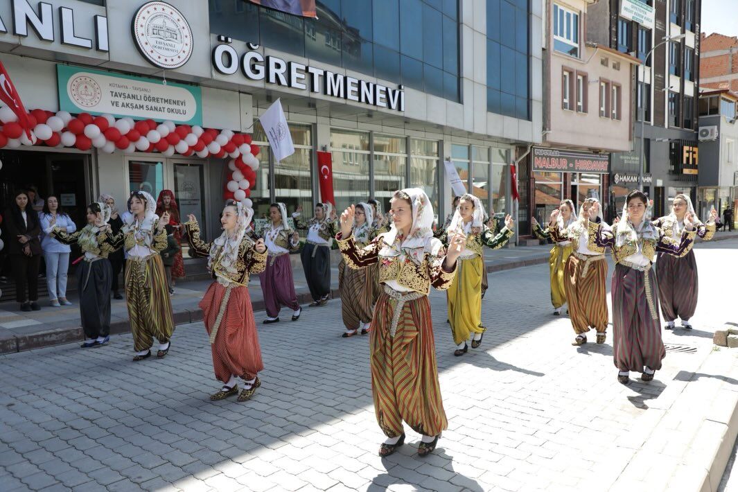 Kütahya Tavşanlı Öğretmenevi Akşam Sanat Okulu Hizmete Açıldı4