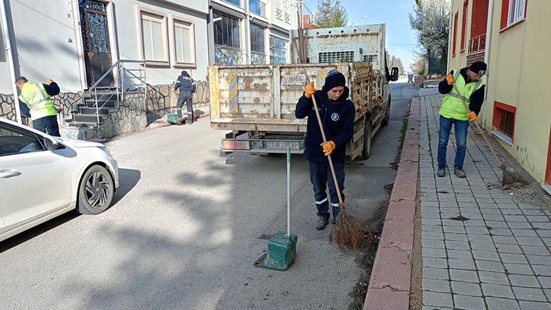 Kütahya Yoncalı Mahallesi’nde Temizlik Yapıldı (4)