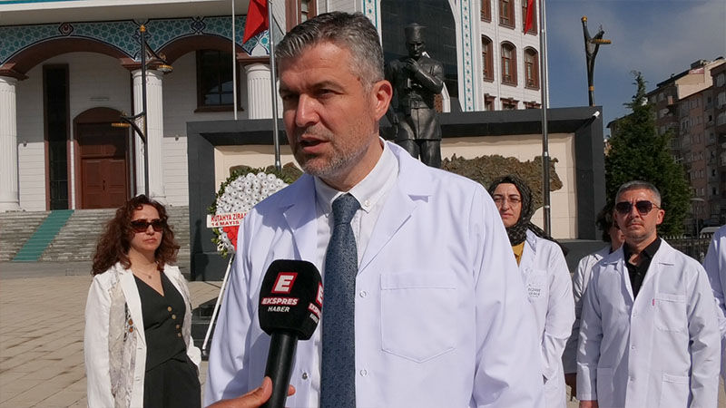 Kütahya’da 14 Mayıs Eczacılar Günü Kutlandı (1)