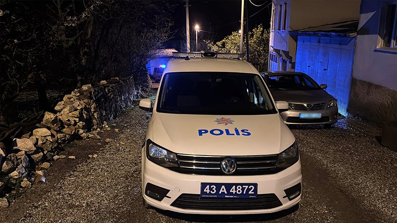 Kütahya’da 2 Şüpheli Kovalamaca Sonucunda Yakalandı (4)