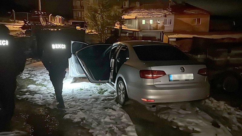 Kütahya’da 2 Şüpheli Kovalamaca Sonucunda Yakalandı (5)