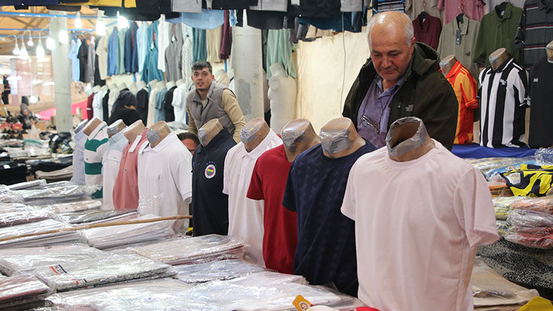 Kütahya'da Bayram Pazarı Kapılarını Açıyor (3)