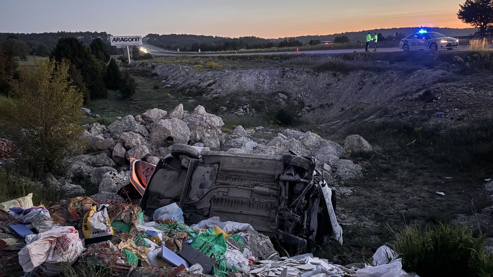 Kütahya'da Bayram Sabahı Kaza, Aynı Aileden Yaralılar Var (4)