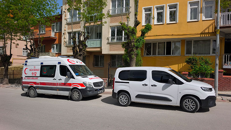 Kütahya'da Bir Kişi Arkadaşı Tarafından Ölü Bulundu (2)