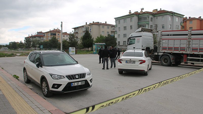 Kütahya’da Boş Araziye Bırakılan Çanta, Paniğe Neden Oldu (10)