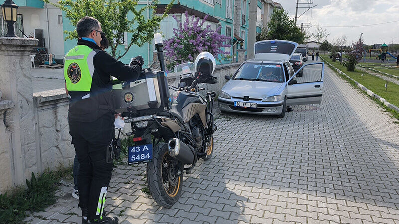 Kütahya'da Cezayı Yedi, Pozunu Verdi (6)