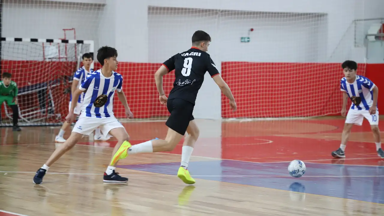 Kütahya’da Gençler Futsal Finalinde Sahaya Çıktı