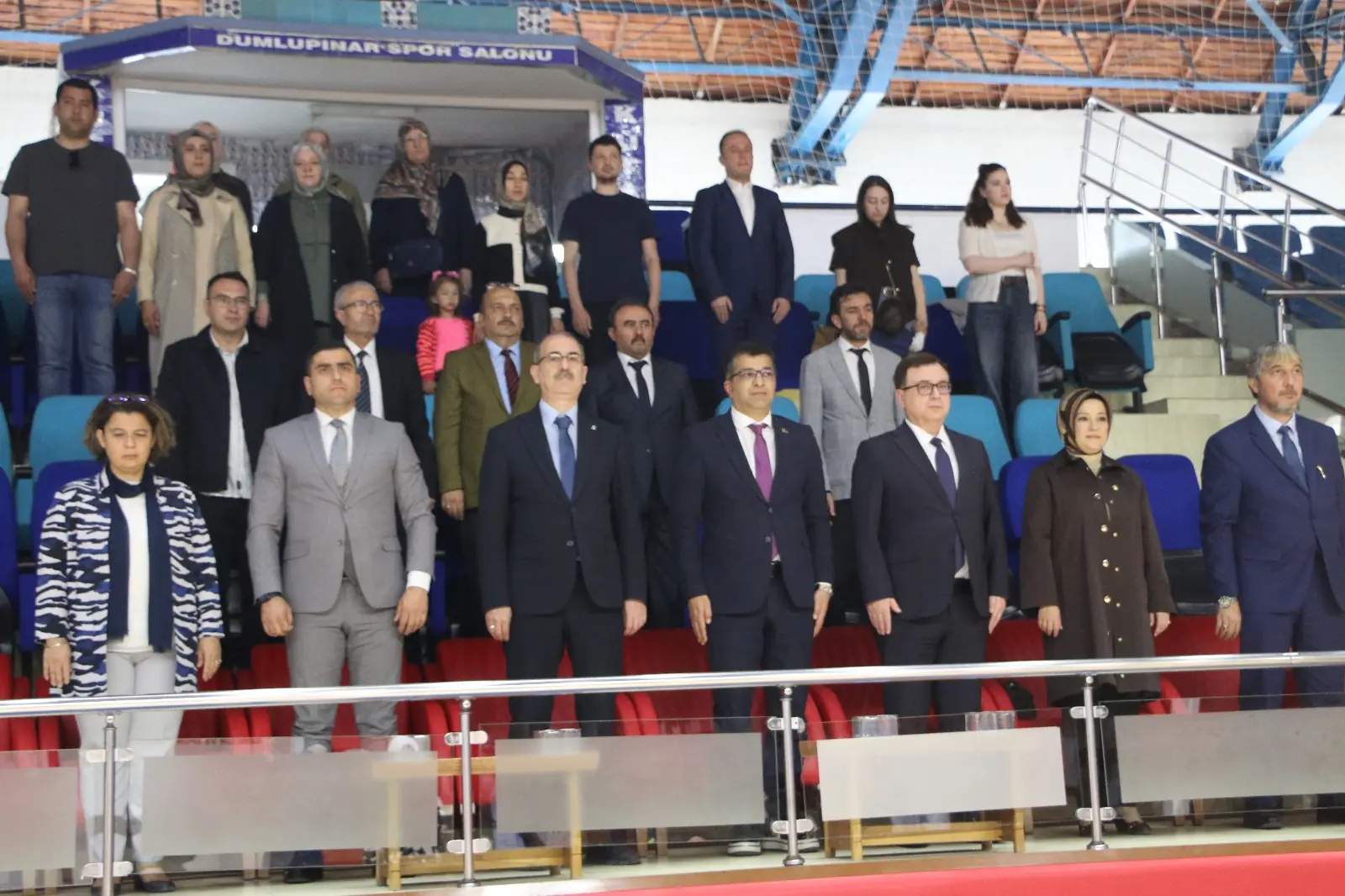 Kütahya’da Minik Öğrenciler Ödüllerini Aldı