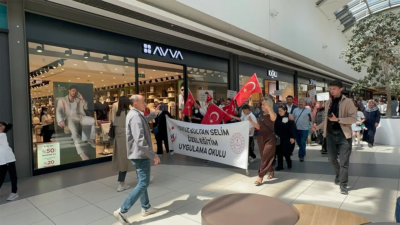 Kütahya’da Özel Öğrencilerin Mezuniyet Heyecanı7