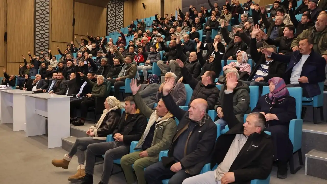 Kütahya’da Pazarcı Esnafıyla Istişare Toplantısı 2