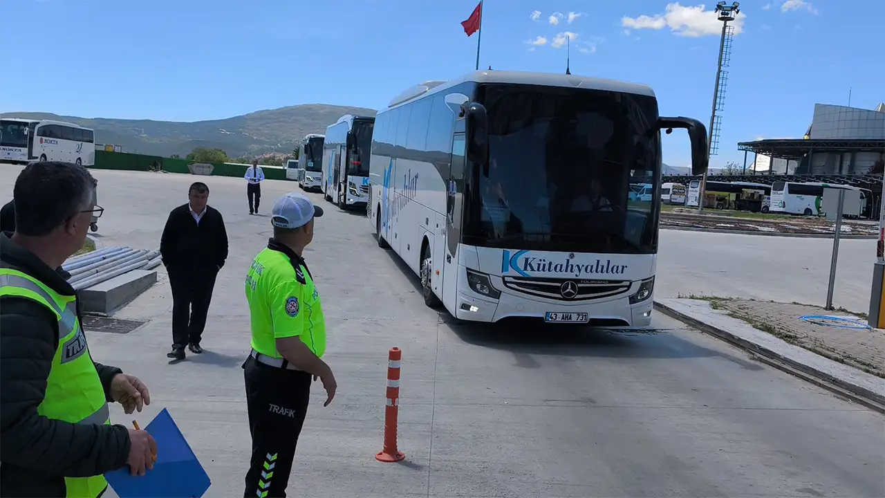 Kütahya’da Polis Ekipleri, Bayram Denetiminde5
