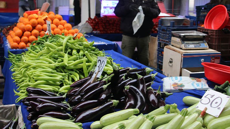 Kütahya’da Semt Pazarında Fiyatlarda Son Durum (5)