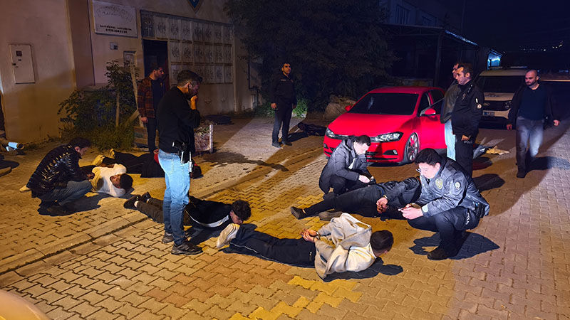 Kütahya’da Silahlı Çatışma Sesleri Polisi Alarma Geçirdi (5)