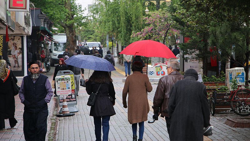 Kütahya’da Soğuk Hava Ve Yağış Kaç Gün Devam Edecek (1)