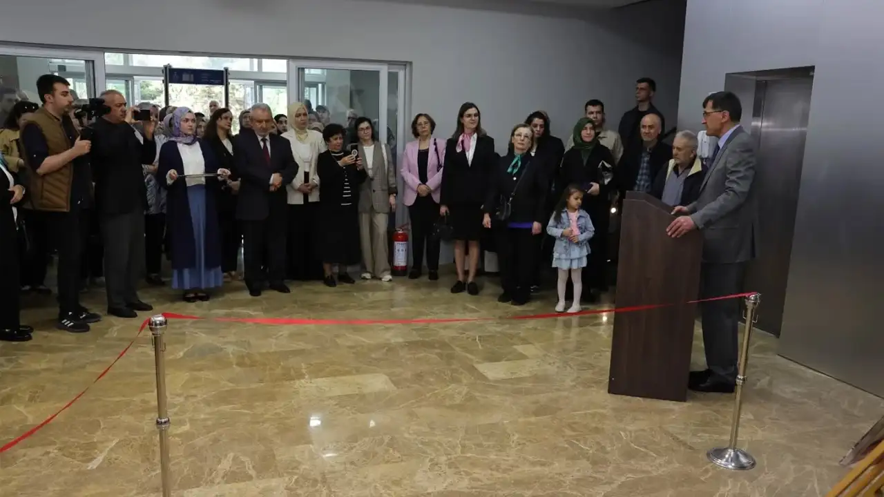 Kütahya’da Tezhip Sanat Sergisi Sanatseverlerle Buluştu 3