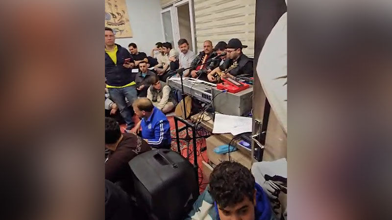Kütahya’da Üniversite Öğrencileri Sıra Gecesinde Eğlendi (4)
