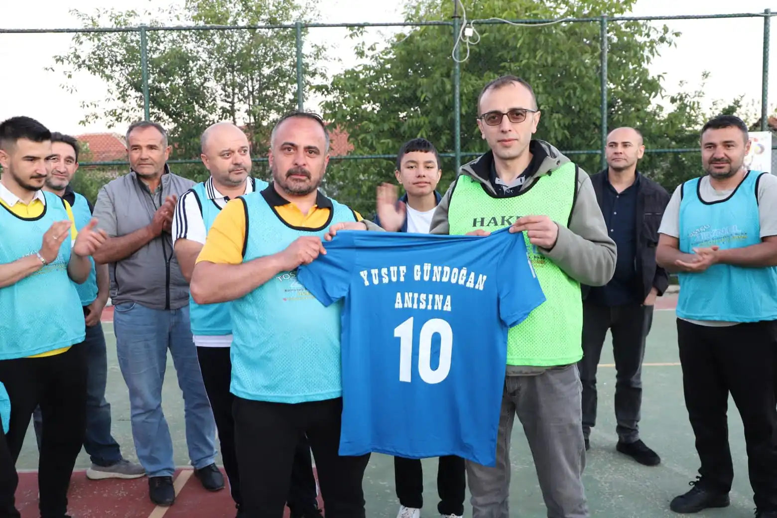 Kütahya’da Voleybol Turnuvasında Dostluk Kazandı 3