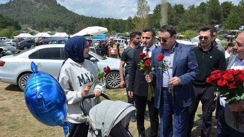Kütahya'da Yüzlerce Insan Hıdırellez Coşkusu Yaşadı (2)