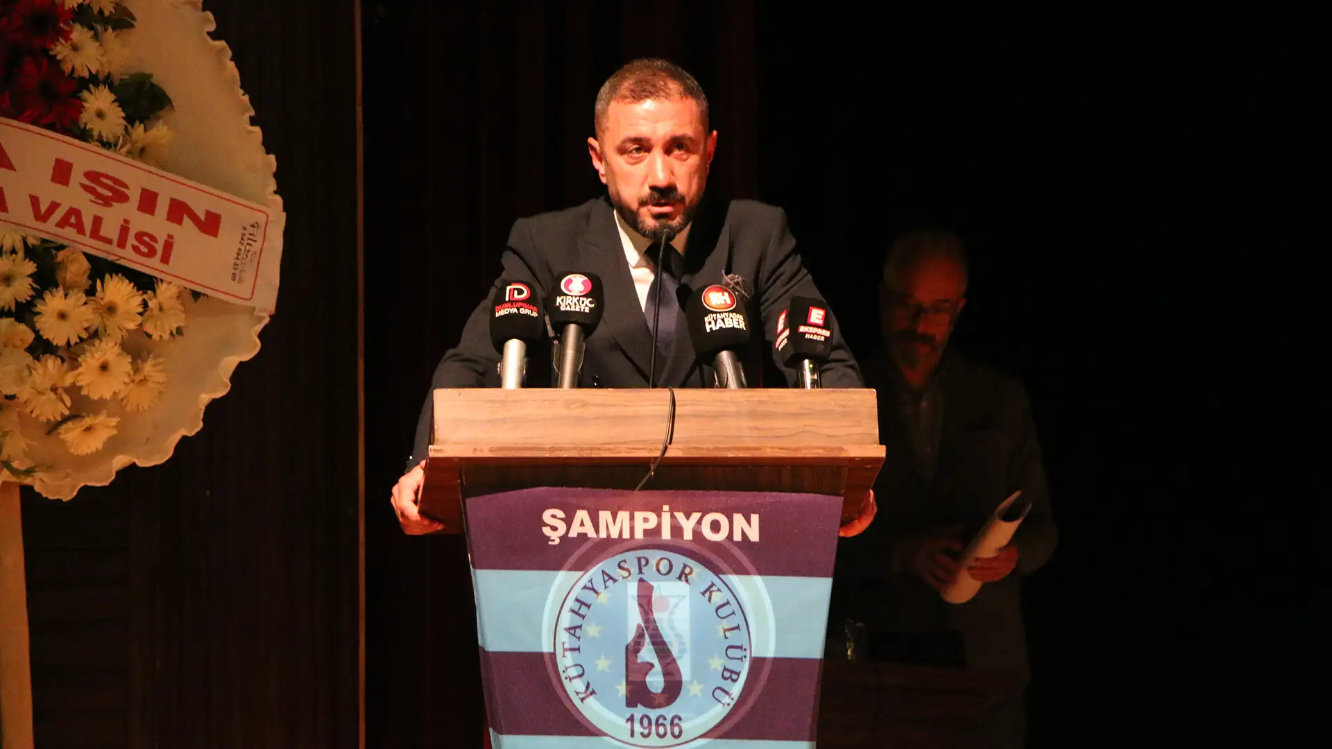 Kütahyaspor’da Olağanüstü Genel Kurul Tamamlandı9