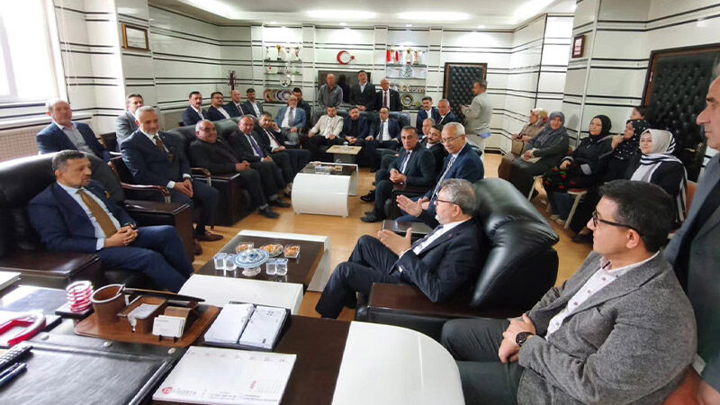 Mhp Heyetinden Altıntaş Belediyesine Ziyaret (3)
