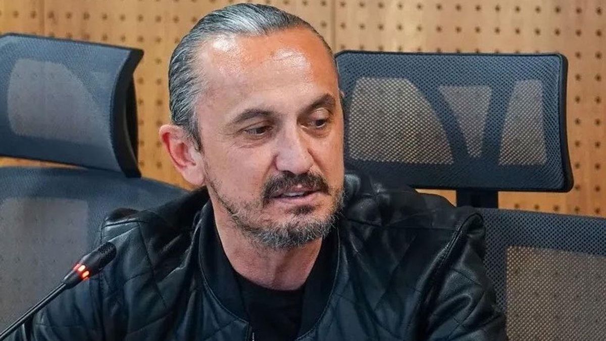 Tuncay Şanlı Sakaryaspor Başkan Adaylığından Vazgeçti1