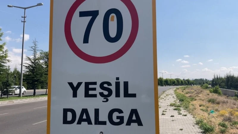 Yeşil Dalga Tabelası Ne Anlama Geliyor?