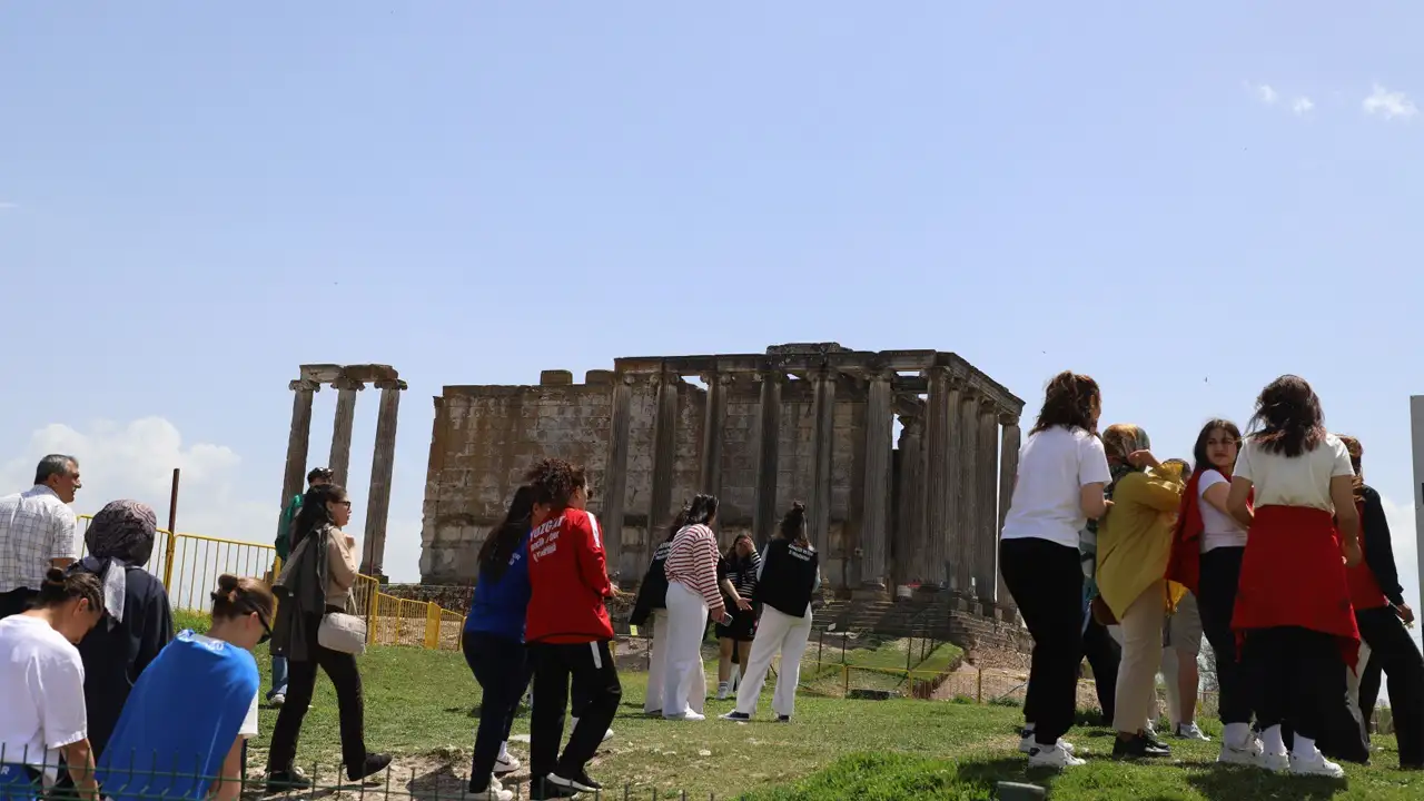 Yurtlig Sporcuları Aizanoi’ni Ziyaret Etti 2