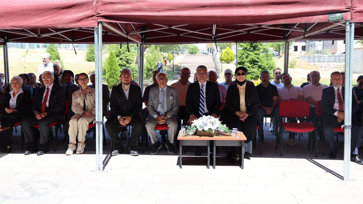 Adil Özkan’ın Adı Kütahya Dpü’de Sergi Salonunda Yaşatılacak3
