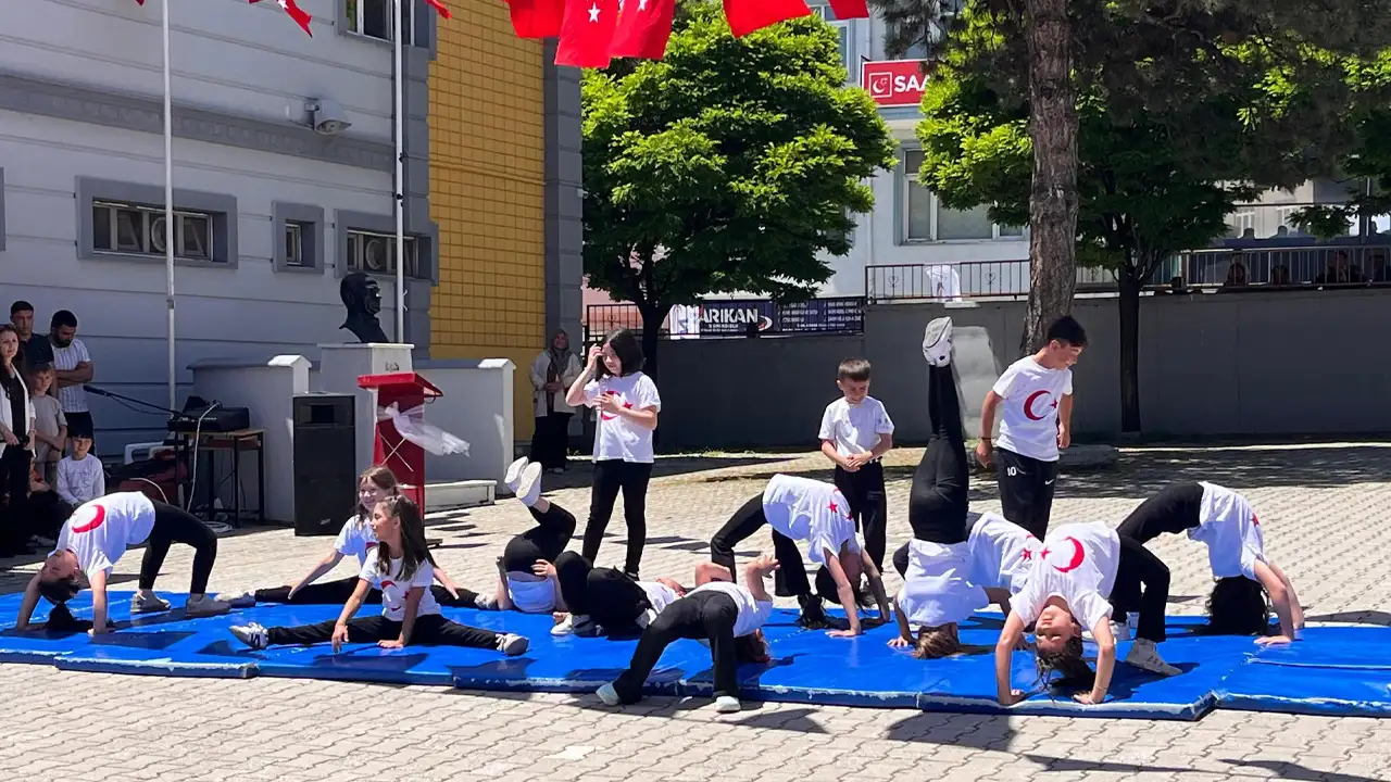 Domaniç’te Hayat Boyu Öğrenme Sergisi Açıldı 3