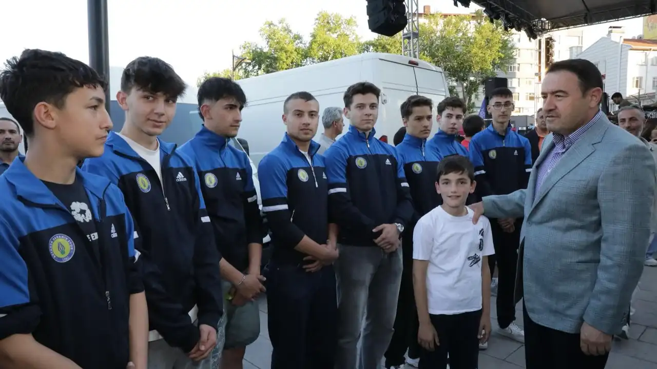 Germiyan Festivali’nde Başarılı Sporcular Ödüllendirildi 5