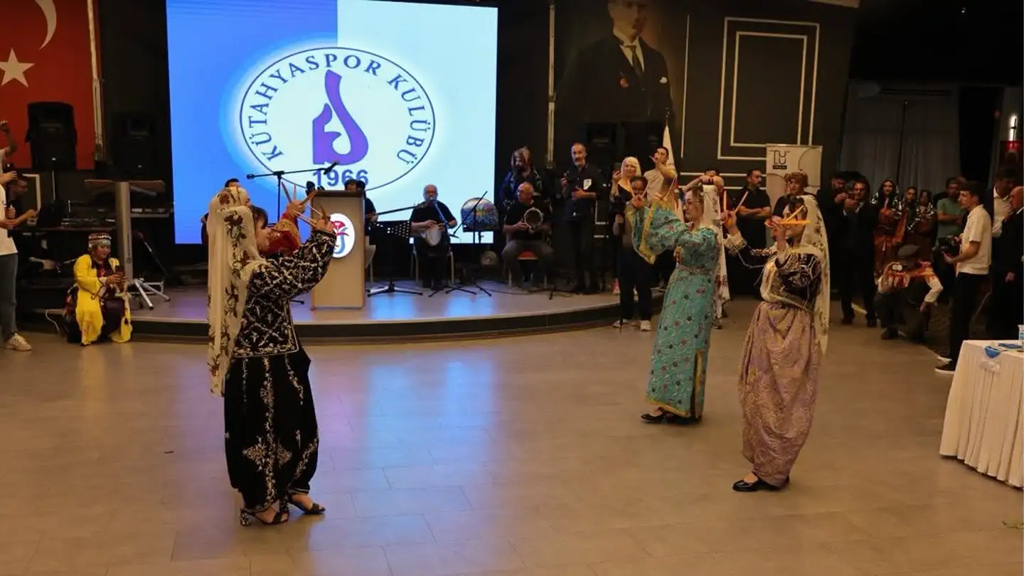 İzmir’de Kütahyalılar Birlik Gecesinde Buluştu 3