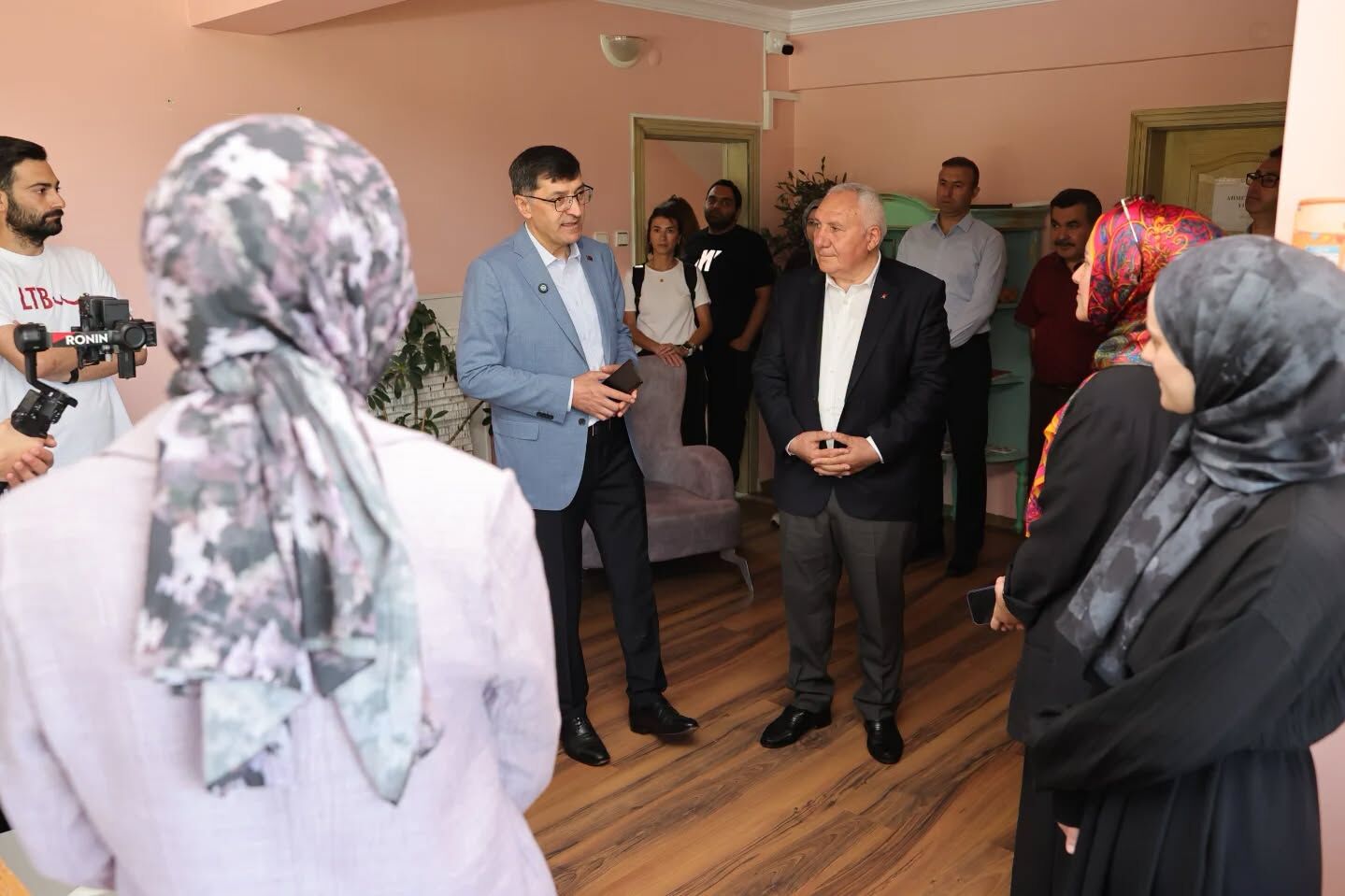 Kütahya Belediye Başkanın'dan Özel Eğitim Merkezine Ziyaret2