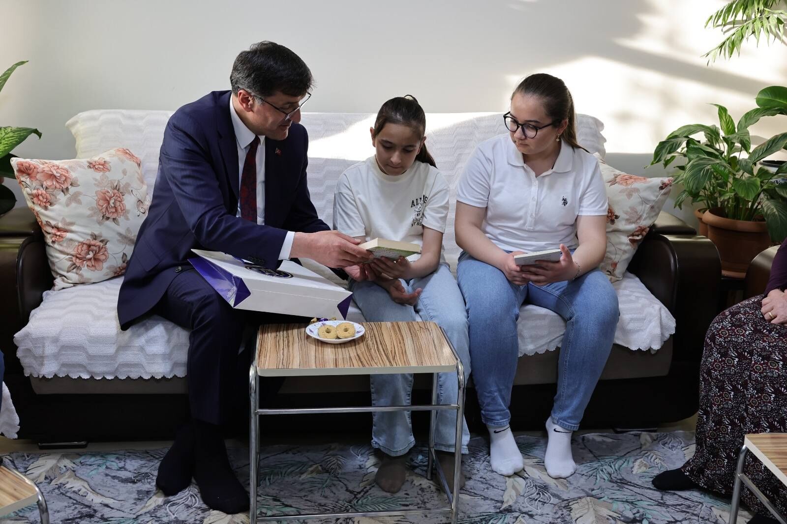Kütahya Belediye Başkanın'dan Şehit Ailesine Taziye Ziyareti2